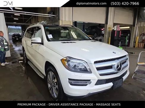 Used 2015 Mercedes-Benz GL 450 4MATIC image 3