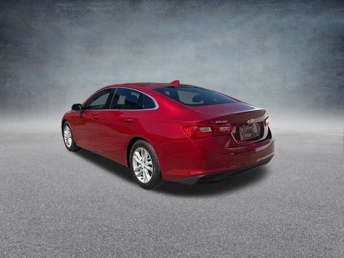 Used 2016 Chevrolet Malibu Hybrid w/ Leather Package FWD image 4