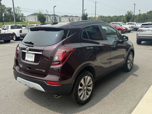 Used 2018 Buick Encore Preferred AWD/4WD image 6