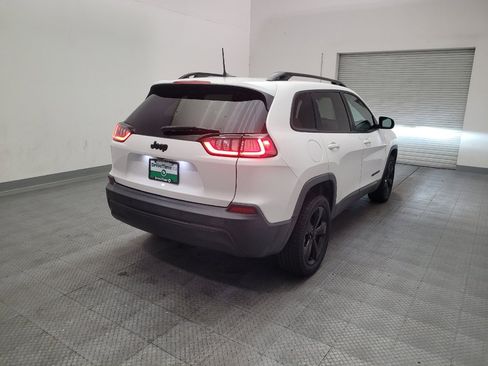 Used 2020 Jeep Cherokee Latitude Plus FWD image 9