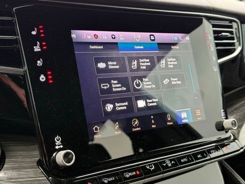 Used 2022 Jeep Wagoneer Series III w/ Premium Group I image 26