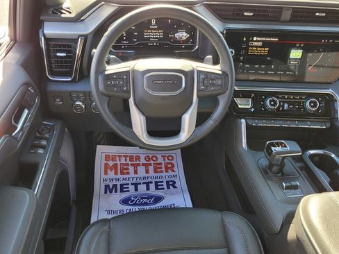 Used 2025 GMC Sierra 1500 Denali image 7