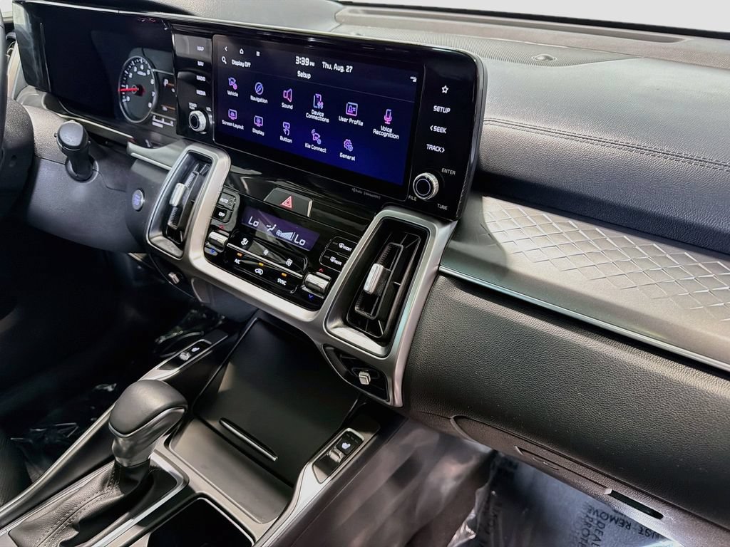 Used 2023 Kia Sorento S w/ Panoramic Sunroof Package FWD image 33