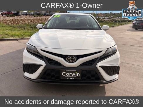 Used 2023 Toyota Camry SE FWD image 2