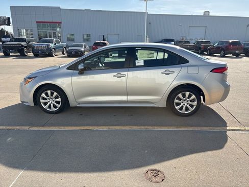 New 2026 Toyota Corolla LE image 10