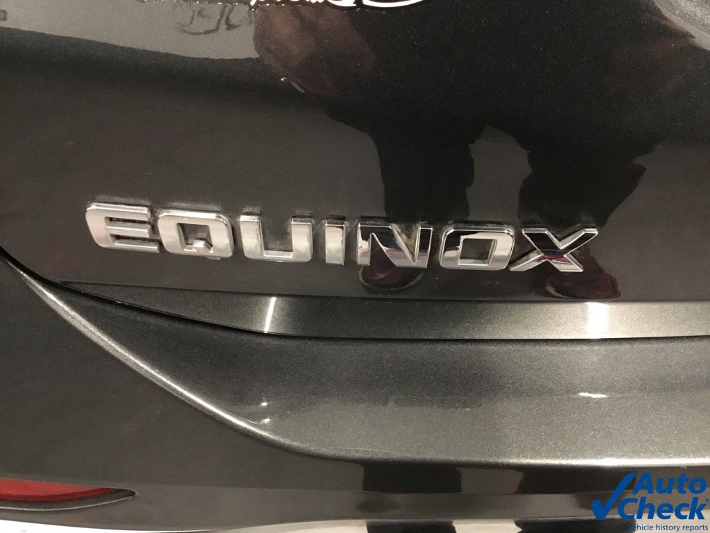 Used 2018 Chevrolet Equinox Premier w/ Infotainment II Package AWD/4WD image 15