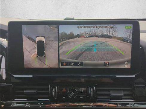 New 2026 Nissan Pathfinder Rock Creek image 11