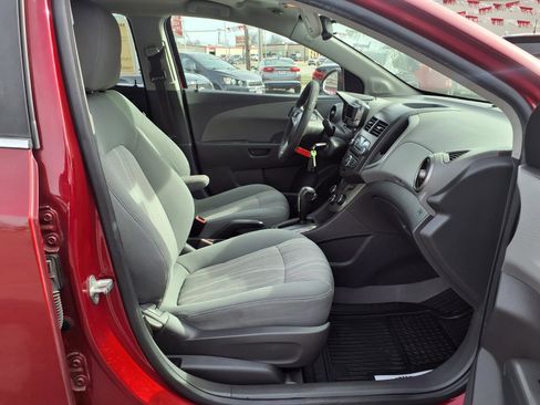 Used 2012 Chevrolet Sonic LT image 14