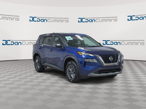 Used 2023 Nissan Rogue S FWD image 3