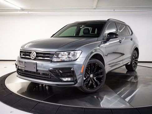 Used 2021 Volkswagen Tiguan SE R-Line AWD/4WD image 1