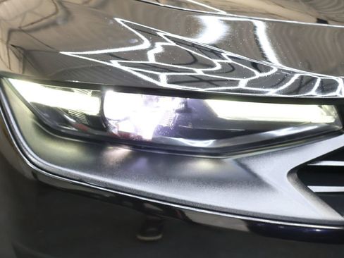 Used 2021 Chevrolet Camaro LT image 24