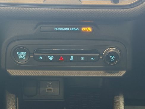 Used 2025 Ford Bronco Sport Big Bend w/ Black Appearance Package image 14