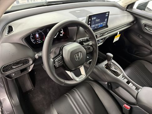 New 2026 Honda HR-V EX-L image 4