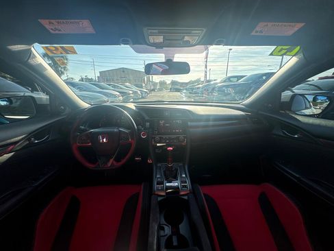 Used 2019 Honda Civic Type R image 18