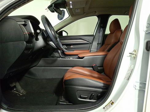 Used 2023 MAZDA CX-50 2.5 Turbo w/ Cargo Package image 16