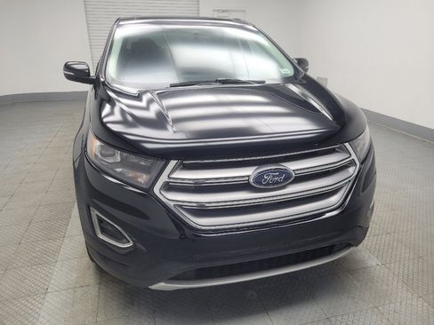 Used 2018 Ford Edge Titanium w/ Equipment Group 301A AWD/4WD image 14