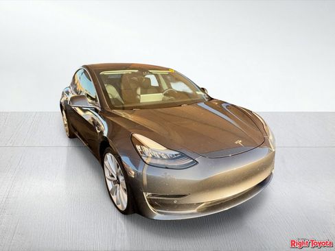 Used 2018 Tesla Model 3 Performance AWD/4WD image 5