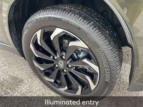 Used 2025 Lexus UX 300h AWD w/ Cold Area Package image 13