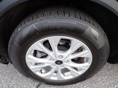 Certified 2023 Ford Escape Active AWD/4WD image 13