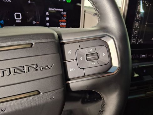 Used 2024 GMC Hummer EV 3X image 15