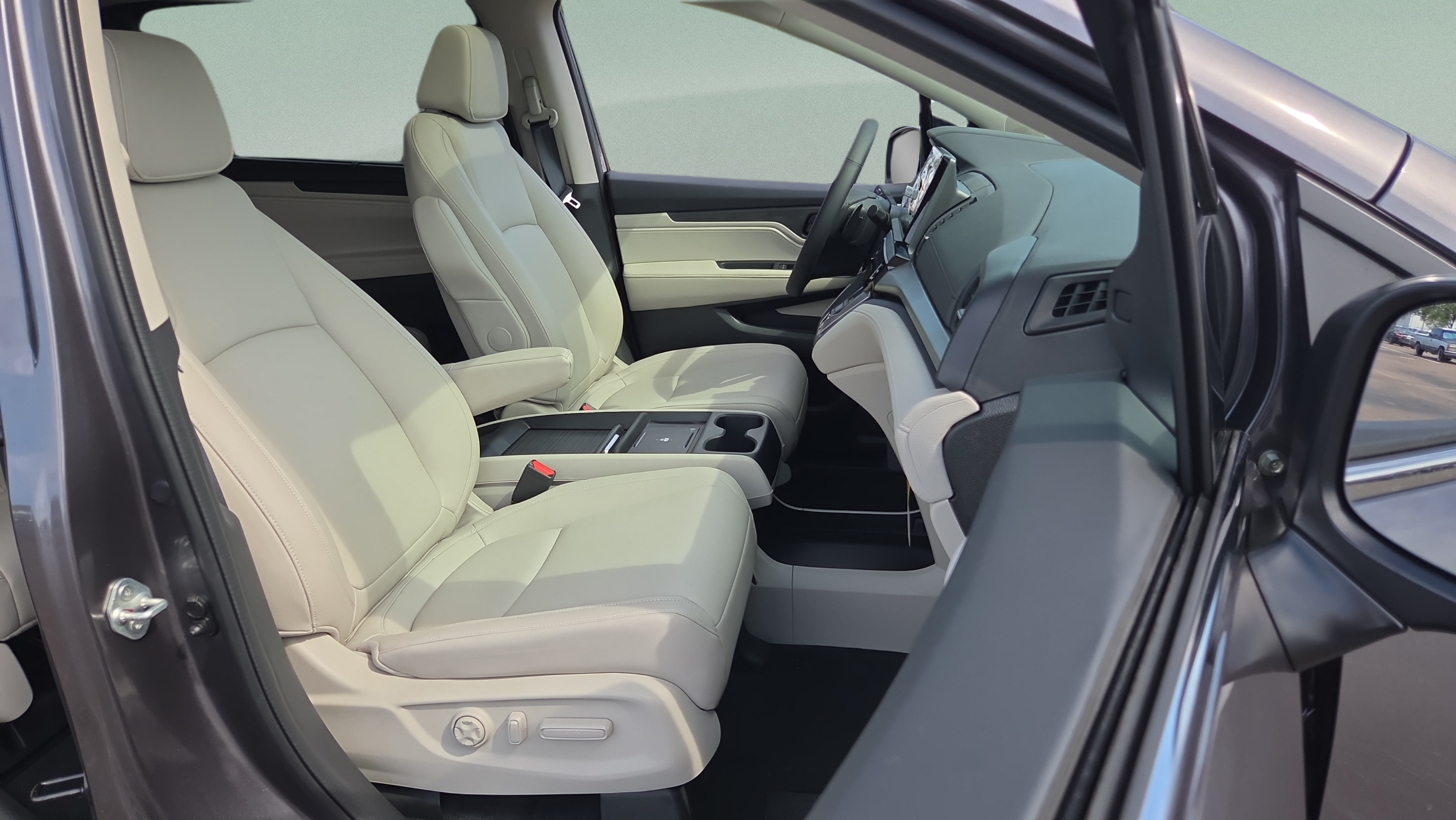 New 2027 Honda Odyssey EX-L image 16