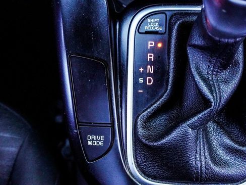 Used 2021 Kia Soul GT-Line FWD image 21