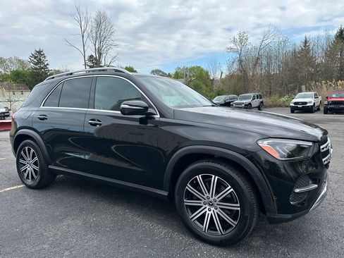 Used 2024 Mercedes-Benz GLE 350 4MATIC image 1