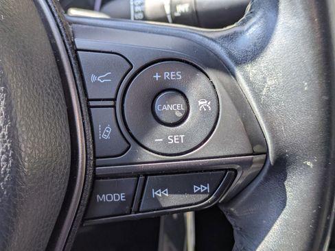 Used 2021 Toyota Camry SE image 17