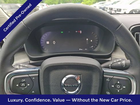 Certified 2023 Volvo XC40 B5 Core w/ Convenience Package AWD/4WD image 19