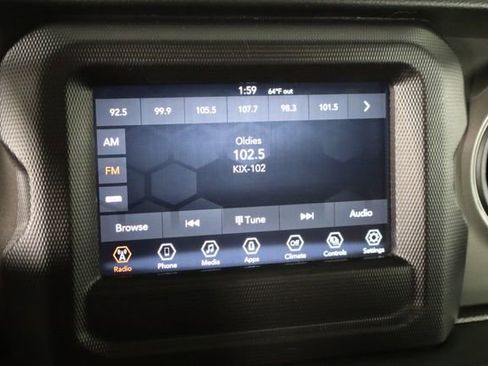 Used 2022 Jeep Gladiator Sport AWD/4WD image 28