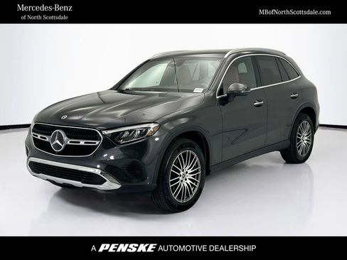 Certified 2026 Mercedes-Benz GLC 300 image 1