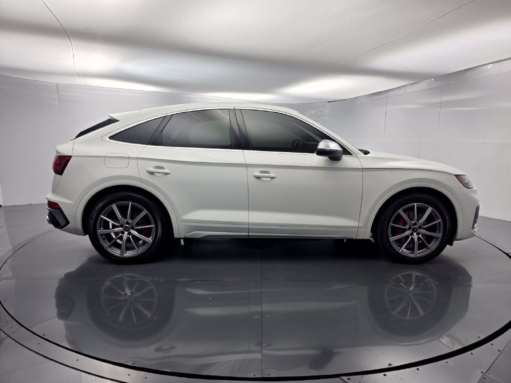 Used 2023 Audi SQ5 Premium Plus w/ Premium Plus Package AWD/4WD image 3