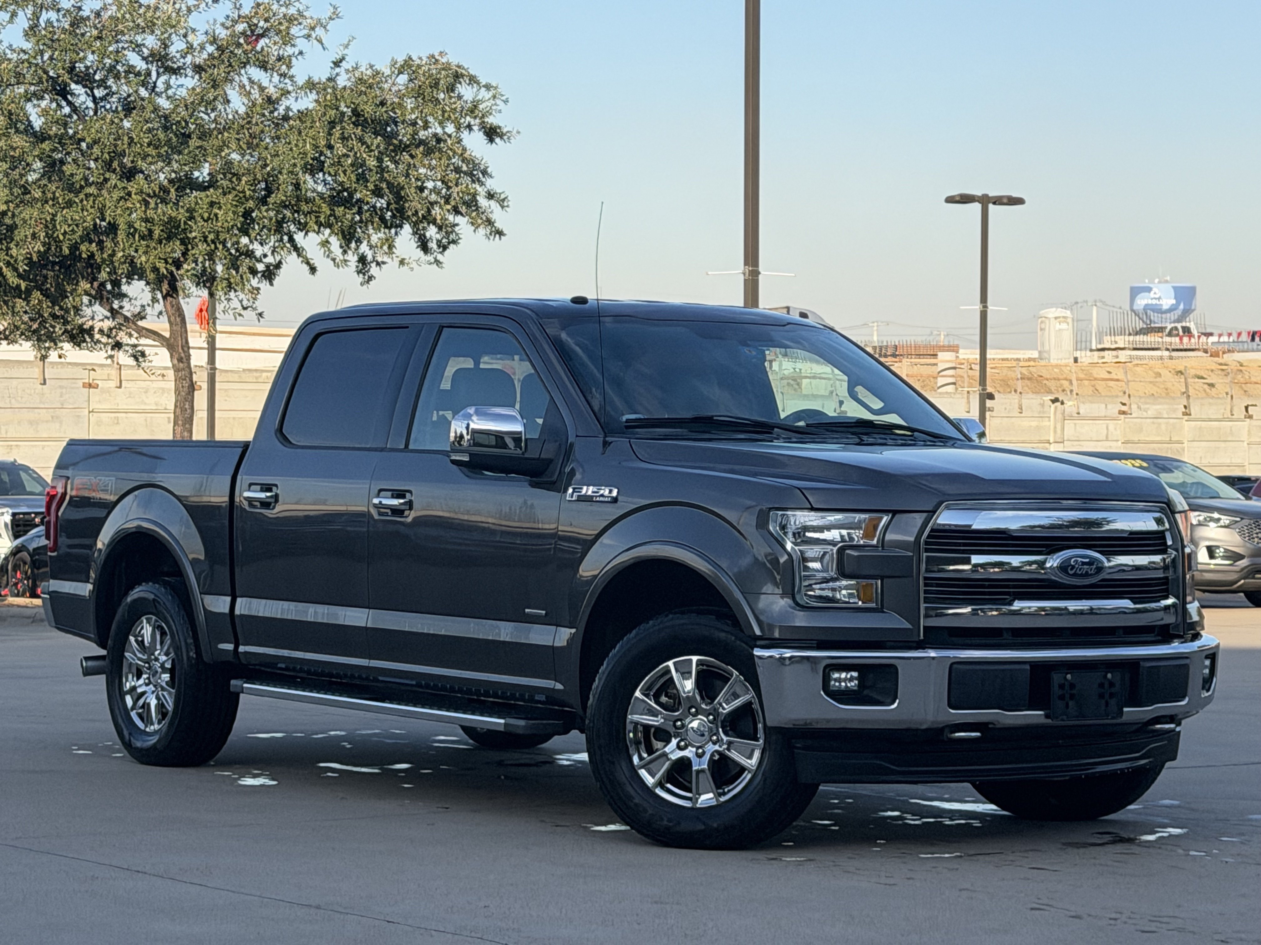 Used 2017 Ford F150 Lariat AWD/4WD image 2