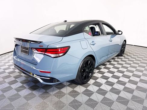 Certified 2025 Nissan Sentra SR w/ Midnight Edition image 23