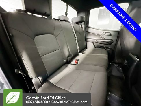 Used 2024 Chevrolet Colorado Trail Boss w/ Technology Package AWD/4WD image 15