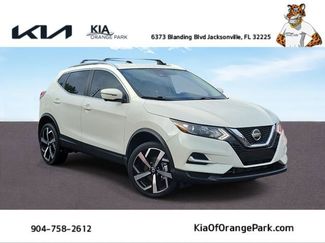 Used 2022 Nissan Rogue Sport SL video 1