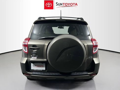 Used 2012 Toyota RAV4 4WD w/ Upgrade Value Pkg image 5