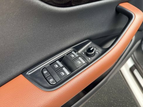 Used 2023 Audi Q8 Premium w/ Convenience Package image 19