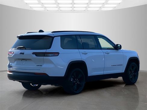 New 2025 Jeep Grand Cherokee L Limited image 7
