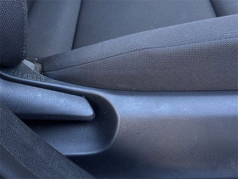 Used 2023 Toyota Corolla LE image 28