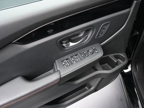 Certified 2023 Honda Pilot TrailSport image 19