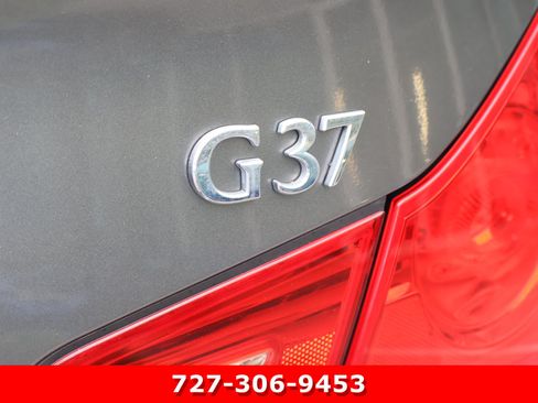 Used 2010 INFINITI G37 Journey w/ Premium Pkg RWD image 9