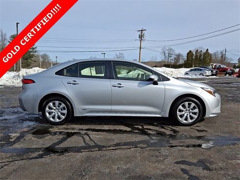 Certified 2025 Toyota Corolla LE image 7