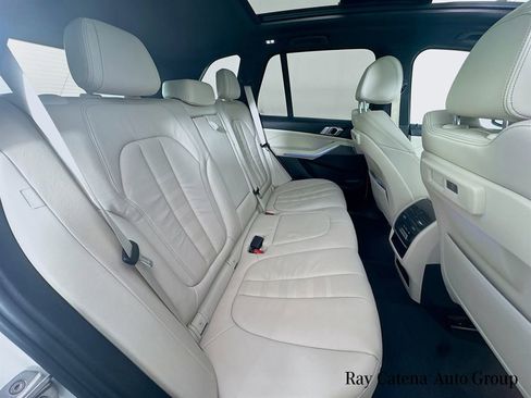 Used 2019 BMW X5 xDrive40i w/ M Sport Package image 28