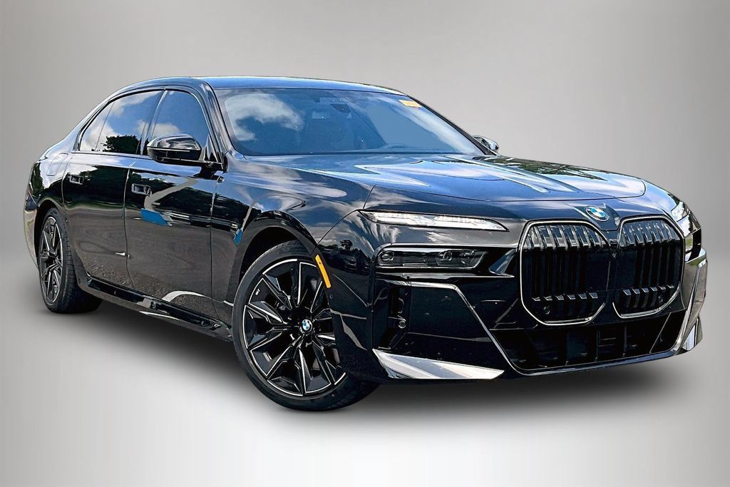 Used 2026 BMW 760i xDrive w/ Executive Package AWD/4WD image 1