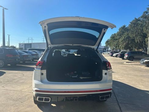 New 2026 Volkswagen Atlas Cross Sport SEL Premium R-Line AWD/4WD image 40