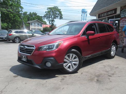 Used 2018 Subaru Outback 2.5i Premium AWD/4WD image 26