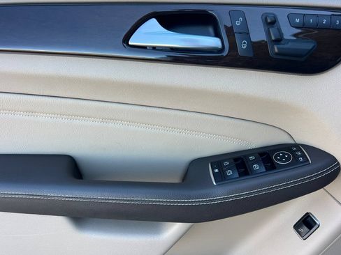 Used 2015 Mercedes-Benz ML 350 4MATIC image 14