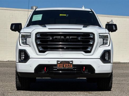 Used 2021 GMC Sierra 1500 AT4 w/ Off-Road Performance Package image 9