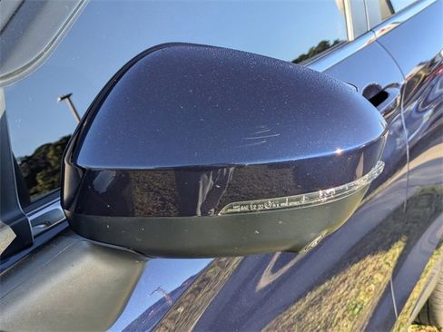 Used 2024 Mitsubishi Outlander SE image 10